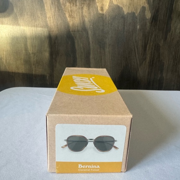 Brown and Black Geometric Sunglasses with Dark Lenses - Picture 8 of 10